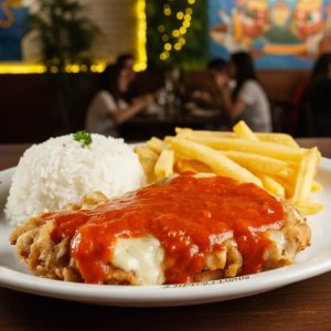 Parmegiana de pollo- Ponto Brasil