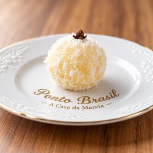Beijinho de Coco Brasileño en Lima