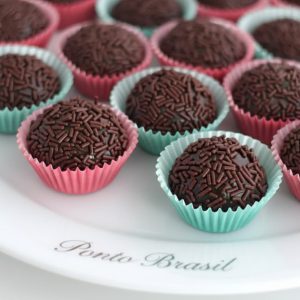 Brigadeiros (50/100)