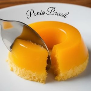 El quindim es un dulce brasileño típico del Noreste y que tiene como ingredientes yema de huevo, azúcar y coco rallado.